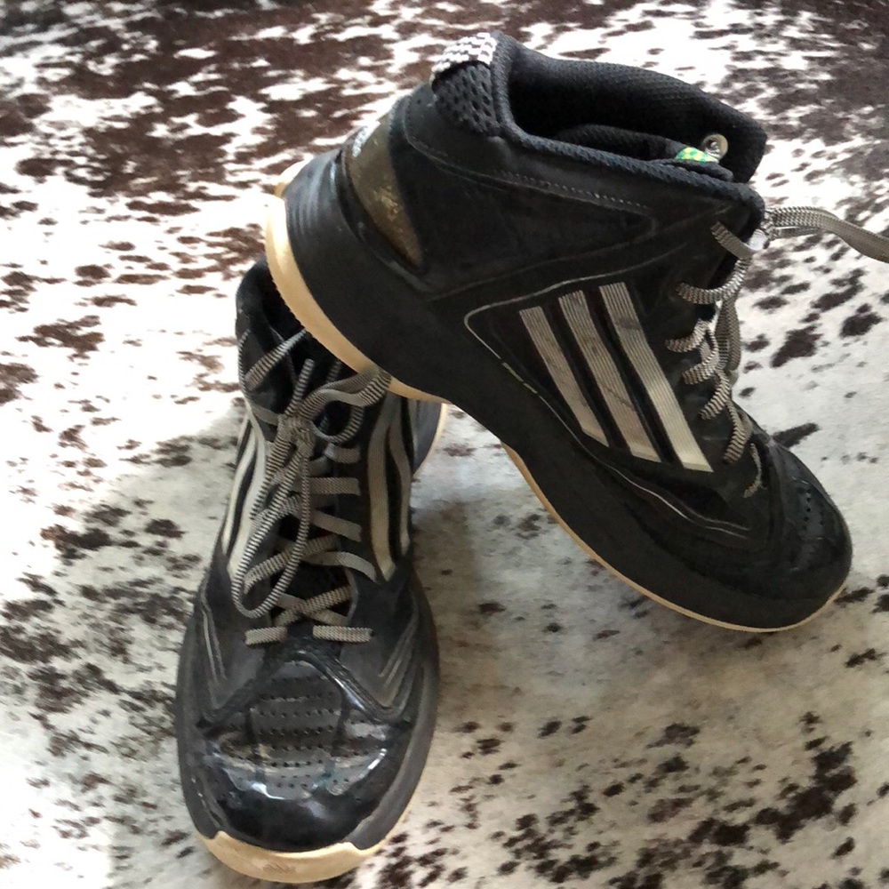 Adidas Adizero Ghost Women’s Basketball Shoes 7.5